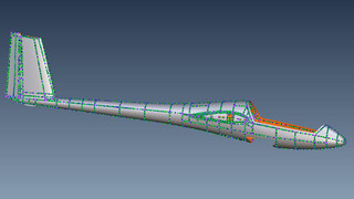 Flächenrückführung - Segelflieger Seitenansicht - Polygonalmodell mit Kurvennetzwerk für NURBS-Berechnung.